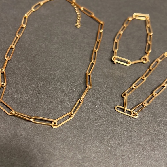 Paperclip Necklace and 2 Bracelets - Picture 4 of 6